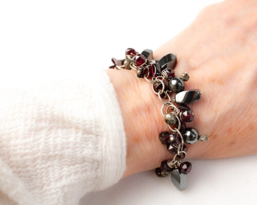 Hemitite-and-Garnet-Bracelet-1
